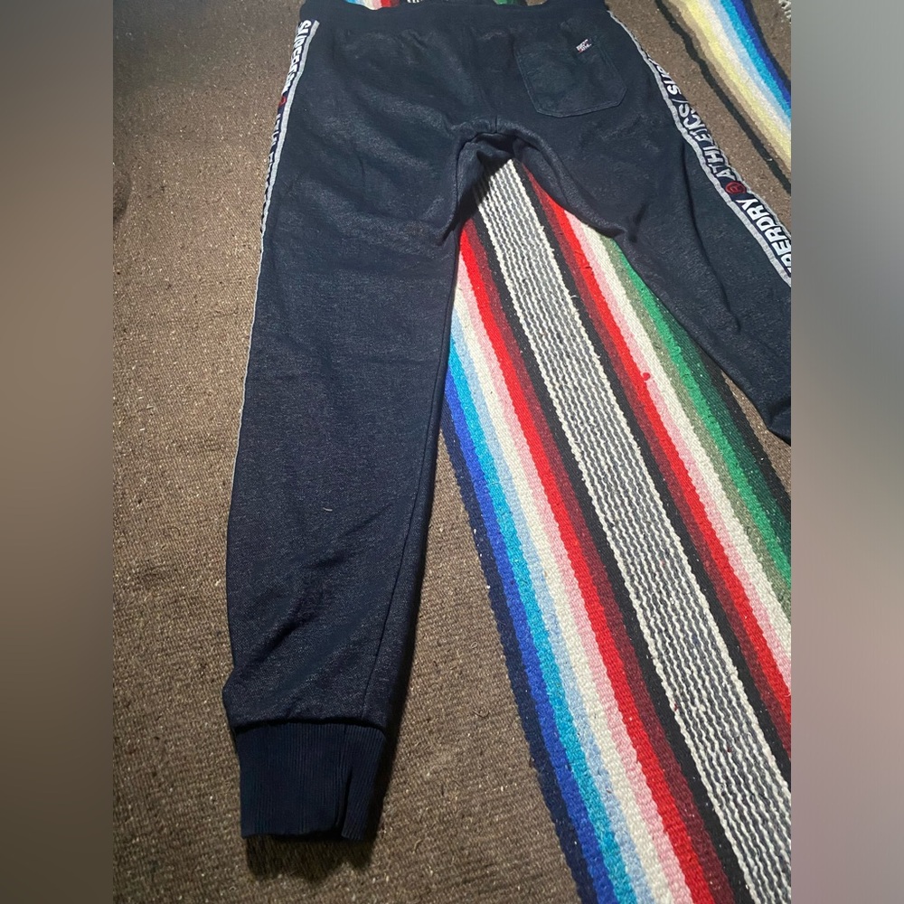 Superdry Men’s Stadium joggers size L - Picture 2 of 10